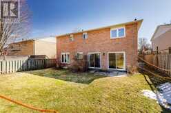 256 MANCHESTER DRIVE | Newmarket Ontario | Slide Image Thirty