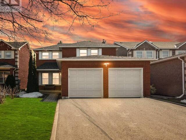 5 KEREMEOS CRESCENT Richmond Hill Ontario, L4C 9R9 - 4 Bedrooms Home For Sale