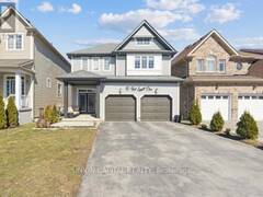 10 BUD LEGGETT CRESCENT Georgina Ontario, L4P 0B7