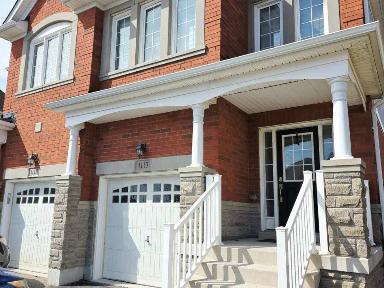 1113 SCHOOLING DRIVE, Oshawa, Ontario L1H 7K5