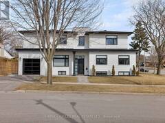 1 BENBOW ROAD Toronto Ontario, M9P 3K1