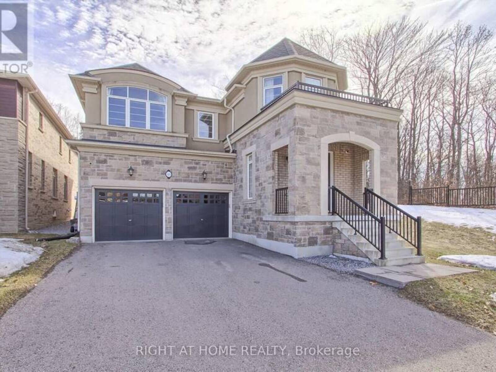 40 FOREST EDGE CRESCENT, East Gwillimbury, Ontario L9N 0S6