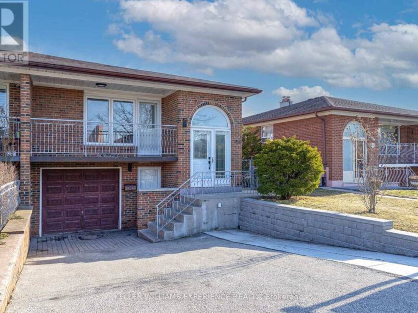 156 MILADY ROAD, Toronto, Ontario M9L 2H8