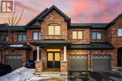 33 DAVENFIELD CIRCLE | Brampton Ontario | Slide Image One