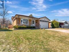 3592 STONECREEK CRESCENT Mississauga Ontario, L4Y 3S7