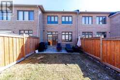 330 SILK TWIST DRIVE | East Gwillimbury Ontario | Slide Image Thirty-three