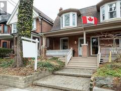 90 DEARBOURNE AVENUE Toronto Ontario, M4K 1M7