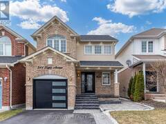 544 LUPLE AVENUE Oshawa Ontario, L1K 0K9