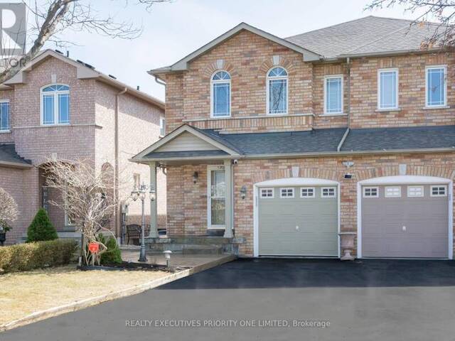 82 BLACKTHORN DRIVE Vaughan Ontario, L6A 3N5 - 3 Bedrooms Home For Sale