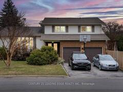 27 BLUE SPRUCE LANE Markham Ontario, L3T 3W8