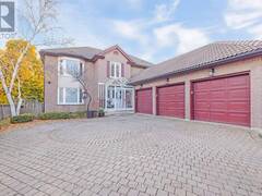 4640 BEAUFORT TERRACE Mississauga Ontario, L5M 3H9