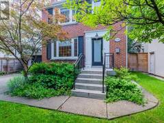 248 SANDRINGHAM DRIVE Toronto Ontario, M3H 1G3