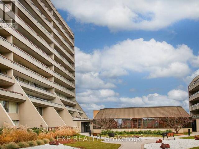 305 - 55 WILLIAM STREET E Oshawa Ontario, L1G 7C9 - 3 Bedrooms Condo For Sale