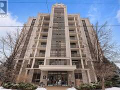 304 - 90 CHARLTON AVENUE W Hamilton Ontario, L8P 0B4