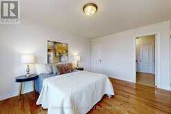 25 OAK AVENUE | Richmond Hill Ontario | Slide Image Forty