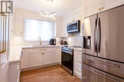 212 LOCKHART DRIVE | St. Catharines Ontario | Slide Image Nine