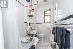9A HUMEWOOD DRIVE | Toronto Ontario | Slide Image Nine