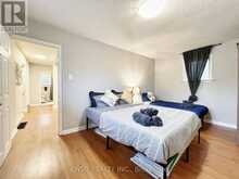 24 GENTRY CRESCENT | Richmond Hill Ontario | Slide Image Ten