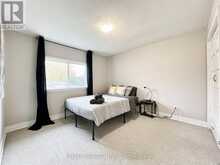 24 GENTRY CRESCENT | Richmond Hill Ontario | Slide Image Twelve