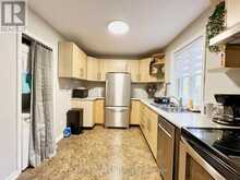 24 GENTRY CRESCENT | Richmond Hill Ontario | Slide Image Sixteen