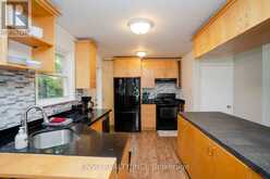 24 GENTRY CRESCENT | Richmond Hill Ontario | Slide Image Thirty