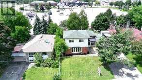 24 GENTRY CRESCENT | Richmond Hill Ontario | Slide Image Forty-five