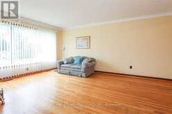 5750 HODGSON AVENUE | Niagara Falls Ontario | Slide Image Six