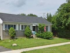887 PHILIP STREET Peterborough Ontario, K9H 6E4
