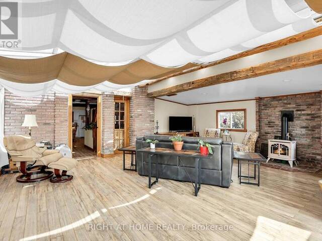 1027 NIAGARA STONE ROAD Niagara-on-the-Lake Ontario, L0S 1J0 - 4 Bedrooms Home For Sale