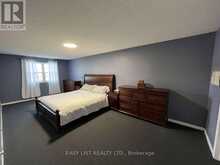 102 BURWELL CRESCENT | Markham Ontario | Slide Image Sixteen