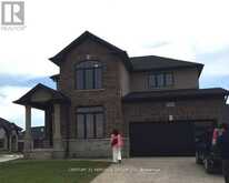 3547 SINGLETON AVENUE | London Ontario | Slide Image One