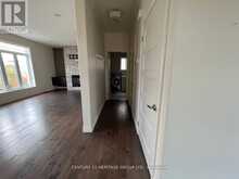 3547 SINGLETON AVENUE | London Ontario | Slide Image Nine