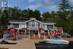4 - 1869 MUSKOKA DISTRICT ROAD 118 WEST | Muskoka Lakes Ontario | Slide Image Nine