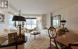 606 - 2111 LAKE SHORE BOULEVARD W | Toronto Ontario | Slide Image Twelve