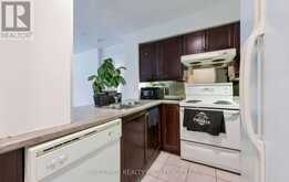 606 - 2111 LAKE SHORE BOULEVARD W | Toronto Ontario | Slide Image Twenty-two