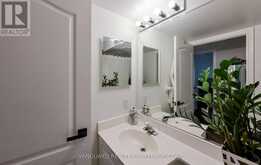 606 - 2111 LAKE SHORE BOULEVARD W | Toronto Ontario | Slide Image Twenty-seven