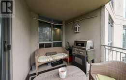 606 - 2111 LAKE SHORE BOULEVARD W | Toronto Ontario | Slide Image Forty