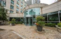 606 - 2111 LAKE SHORE BOULEVARD W | Toronto Ontario | Slide Image Five