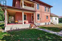 33 JOHN STREET | Bobcaygeon Ontario | Slide Image Five