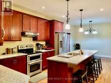 376 SANDFORD ROAD | Uxbridge Ontario | Slide Image Twenty-three