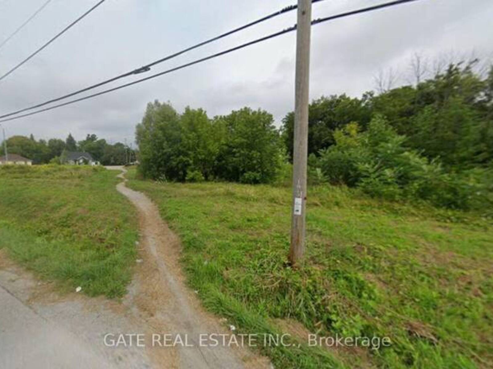 263 THE QUEENSWAY SOUTH S, Georgina, Ontario L4P 3C8