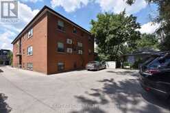 121 FOURTH STREET | Toronto Ontario | Slide Image Thirty-seven