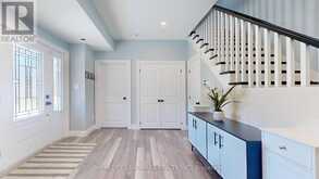 208 LAKESHORE DRIVE | Bobcaygeon Ontario | Slide Image Ten