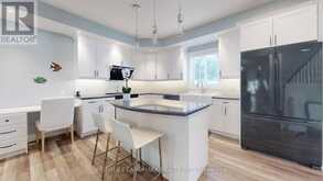 208 LAKESHORE DRIVE | Bobcaygeon Ontario | Slide Image Eleven