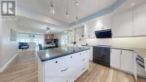208 LAKESHORE DRIVE | Bobcaygeon Ontario | Slide Image Twelve