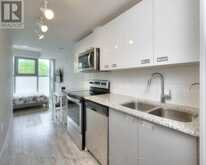 415 - 257 HEMLOCK STREET | Waterloo Ontario | Slide Image Six