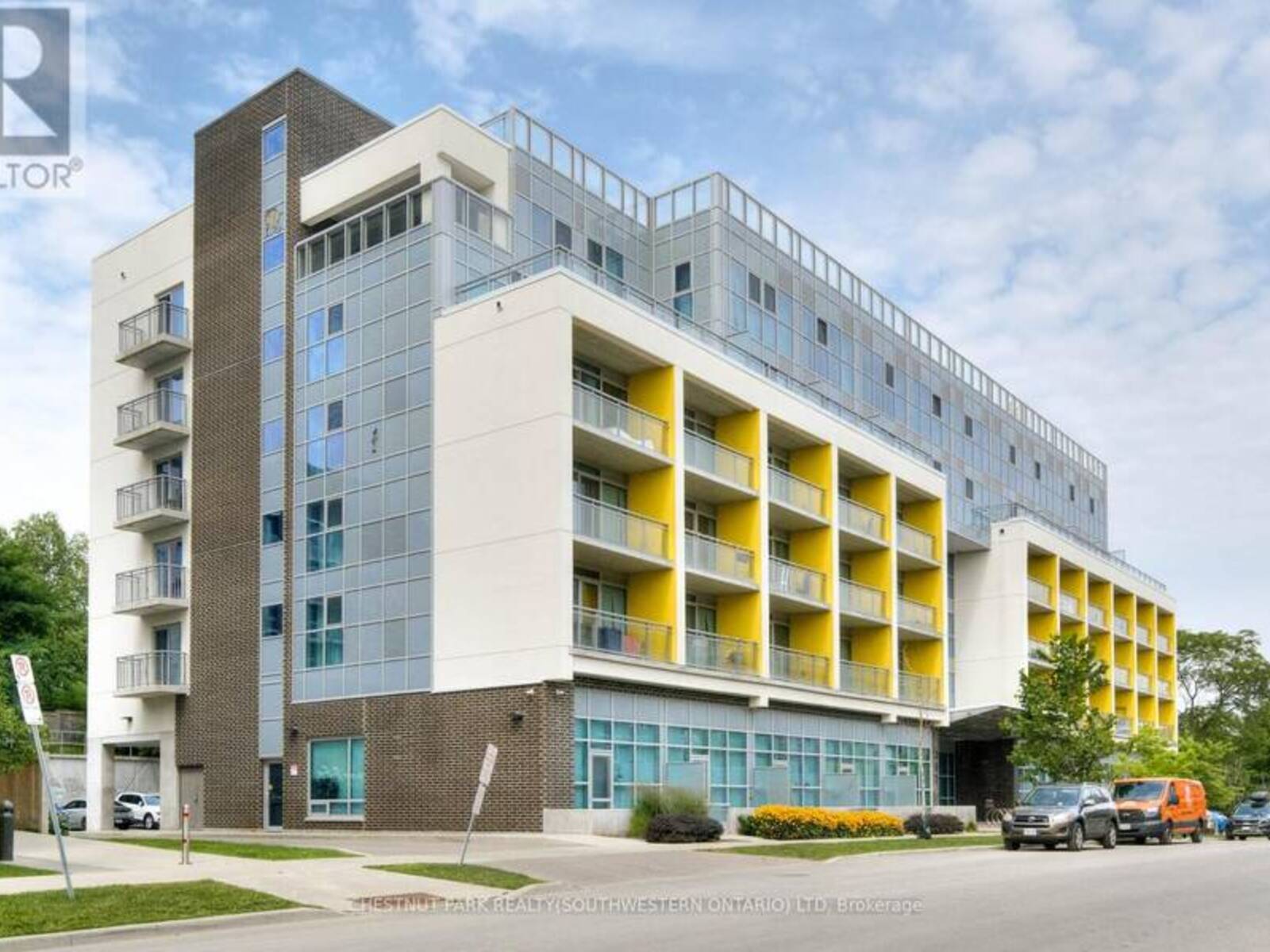 415 - 257 HEMLOCK STREET, Waterloo, Ontario N2L 0K2