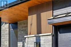 141 PARKSIDE DRIVE | Brantford Ontario | Slide Image Four