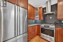 23 WHITE OAKS ROAD | Barrie Ontario | Slide Image Seventeen