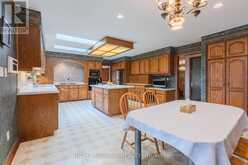 425 GOLF CLUB ROAD | Hamilton Ontario | Slide Image Twelve
